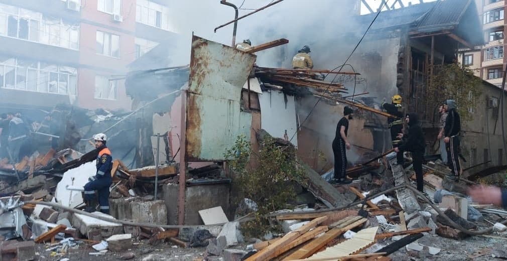 Чп хасавюрт. Пожар в хасавюрте гостиница. Чп хасавюрт. Чп хасавюрт. Чп хасавюрт.