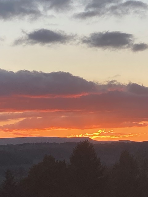 What amazing sunsets  we are having at the moment #herefordhourIt looks like #Haybluff is on fire! It is such a joy to  be living  in #beautifulherefordshire #sunset #enjoylocal #welshborders