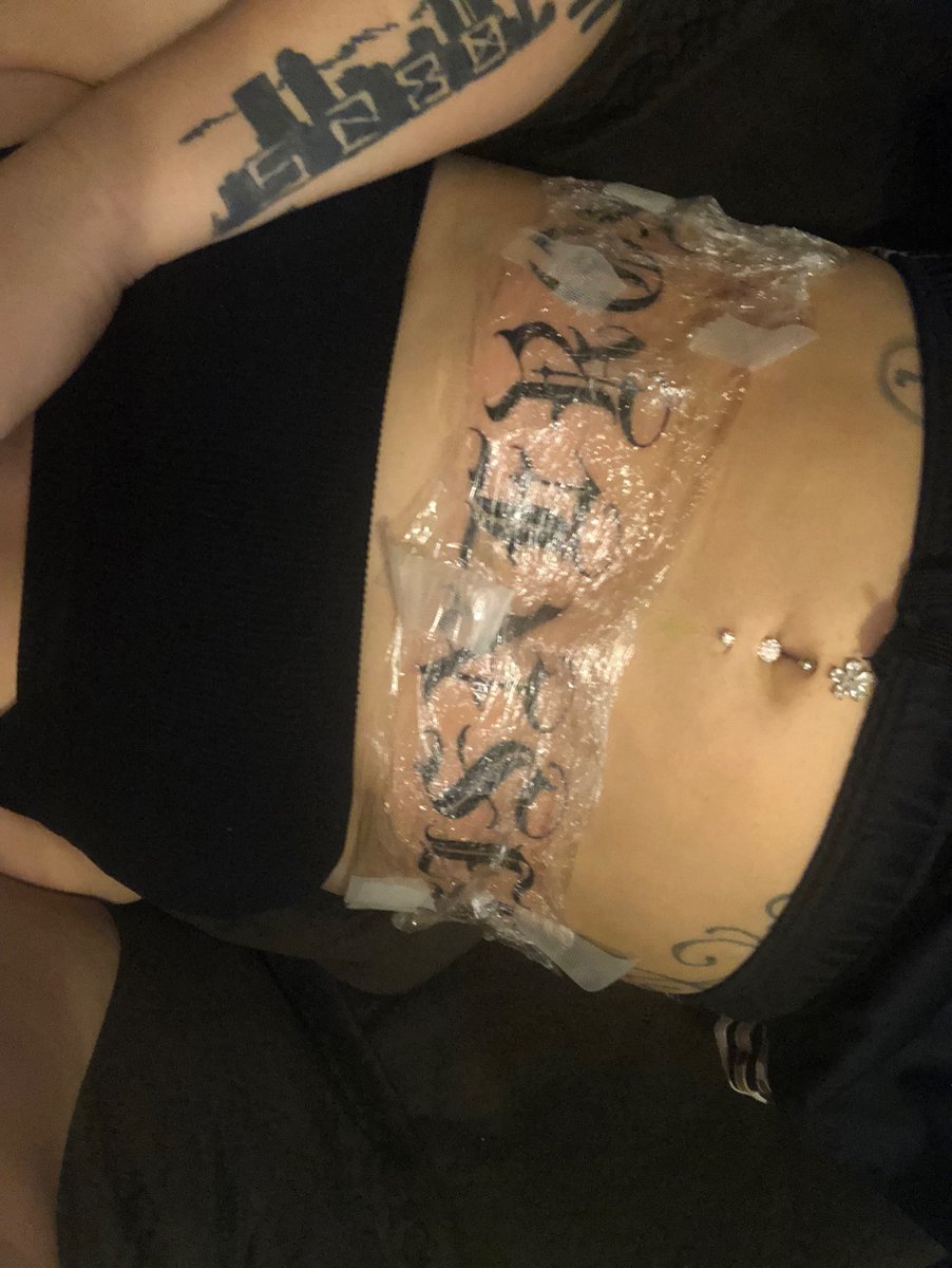 Jerry222Loca's tweet photo. One sesh, no numbing cream. G shit always &amp; forever  🖤✨💪🏽 https://t.co/sYdikjao6V