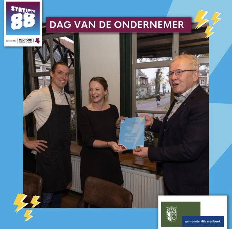 Afgelopen vrijdag was het ‘dag van de #ondernemer’ en hebben wij twee ondernemers extra in het zonnetje gezet. #WOOD Gastropub en <a href="/becxverhuur/">Becx Verhuur</a> voor hun #lef, #ondernemingszin en #doorzettingsvermogen in deze moeilijke tijden. Ûn Skôn ploatje heurt daarbij. <a href="/station88HOI/">Midpoint Brabant Services</a>
