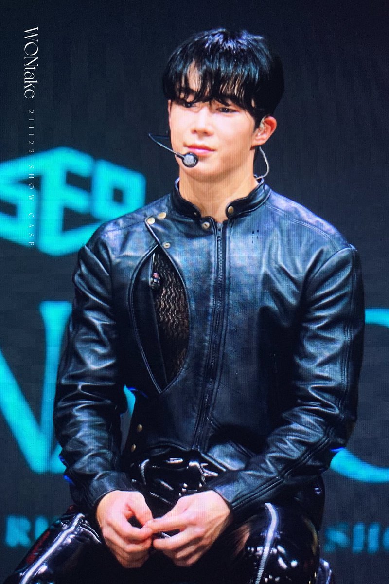 wontake0724's tweet photo. 211122 쇼케이스

✨✨✨

#다원 #Dawon #이상혁
#에스에프나인   #SF9   
#RUMINATION #Trauma #트라우마
@SF9official https://t.co/qf466BUAGv