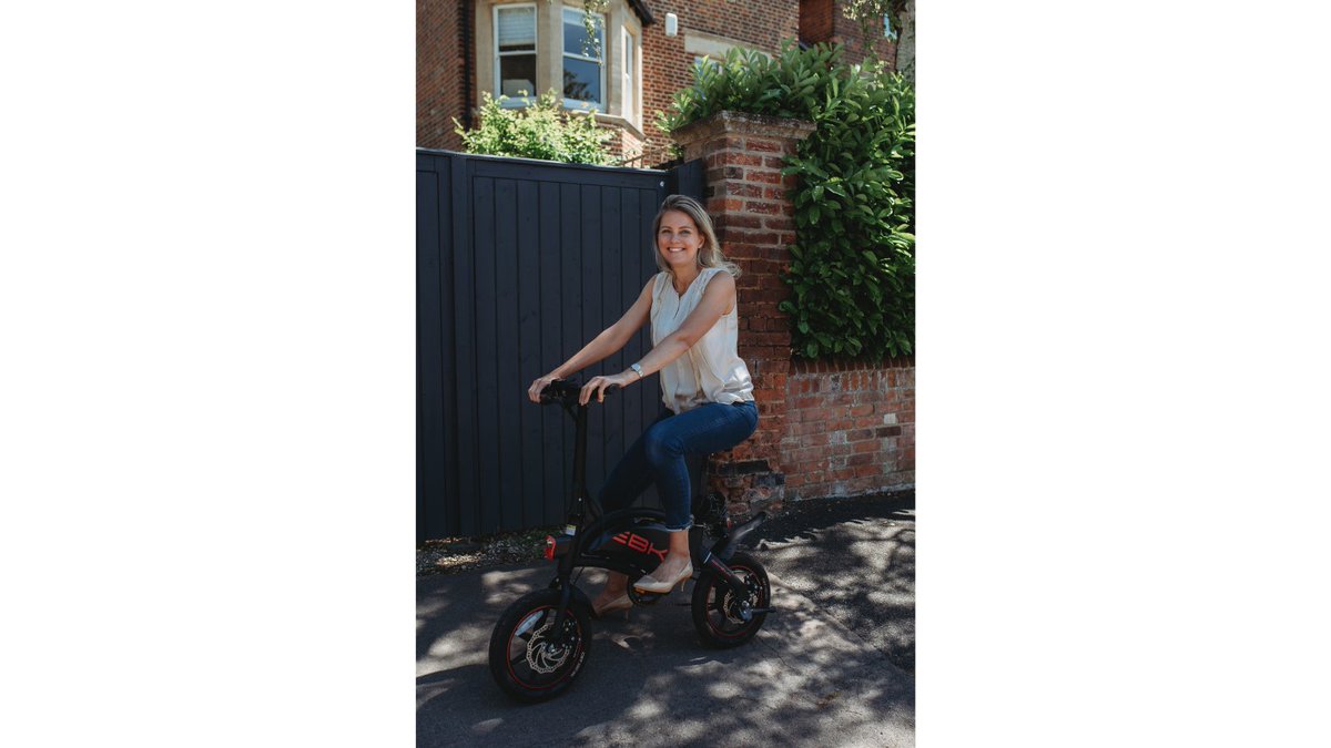 eBikesRock's tweet photo. @MarleyBlonsky Cycling doesn't stop me from wearing heels. ☺️ I love my mini e-bike. Cycling has become effortless. 😎 https://t.co/ffYls1LsEl