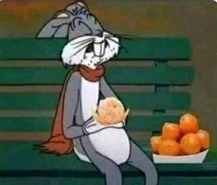 noormisbah15's tweet photo. mi madre ha comprado una caja entera de mandarinas y así estoy https://t.co/TErC5U6bep