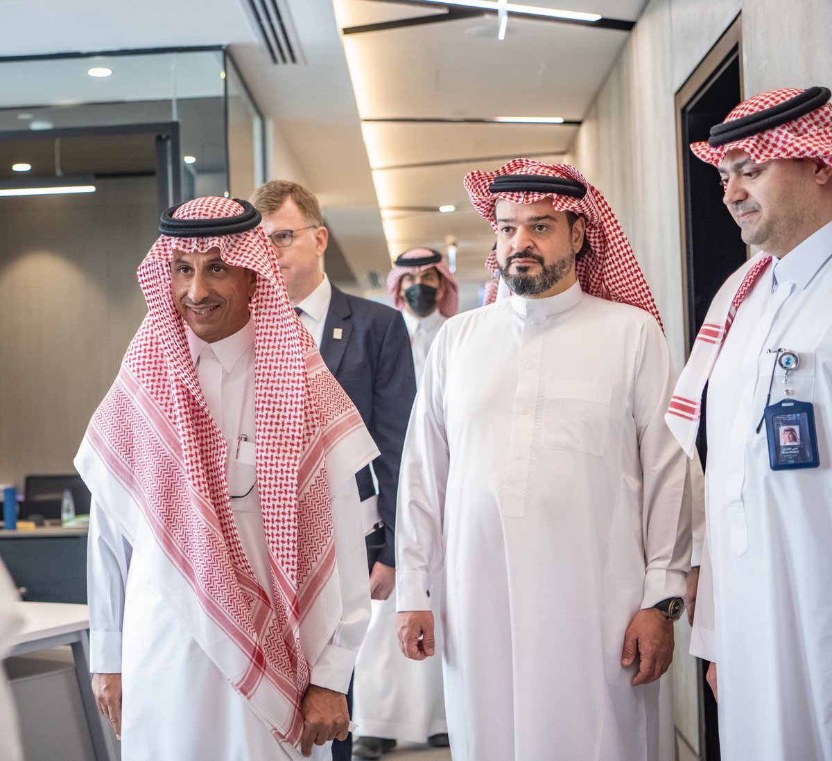 AhmedAlKhateeb's tweet photo. Proud to see the achievements of the #TourismDevelopmentFund during my visit today at the new headquarters. We are continuing to develop the Kingdom’s destination and offering in line with sustainable principles. @TDA_SA #Vision2030 https://t.co/qcJANdt3Gu