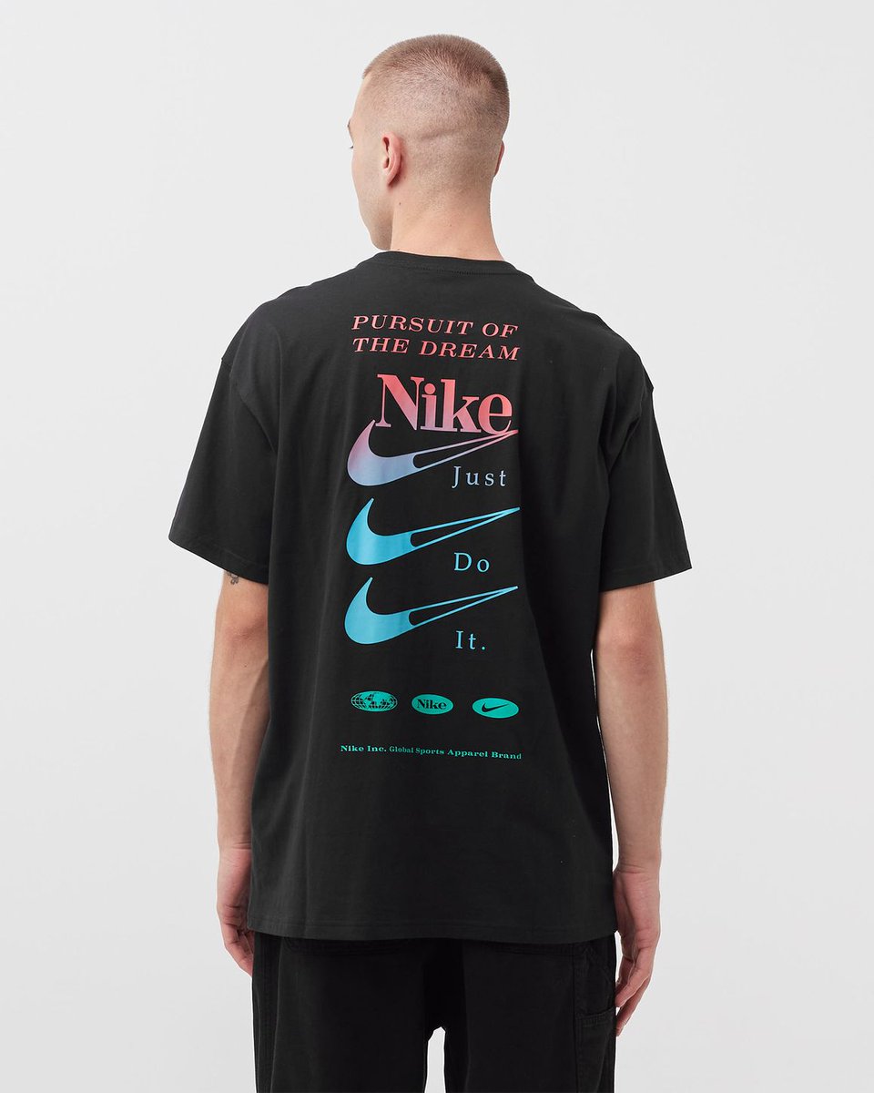CaminoTV's tweet photo. Promo BSTN 💸

26€ au lieu de 35€ Le Tee Nike DNA avec le code "AF25" 🧪

Lien https://t.co/6Klna16Mr7 https://t.co/q5whAVUS0w