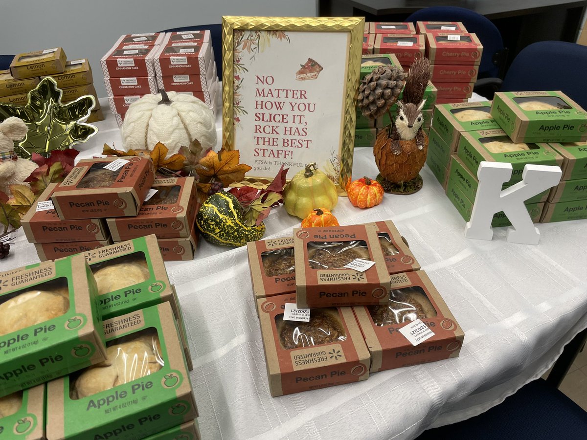 rckptsa's tweet photo. Showing our @ketchamnation faculty and staff how thankful we are for them!! @WCSDEmpowers https://t.co/9bcdC9gmDv