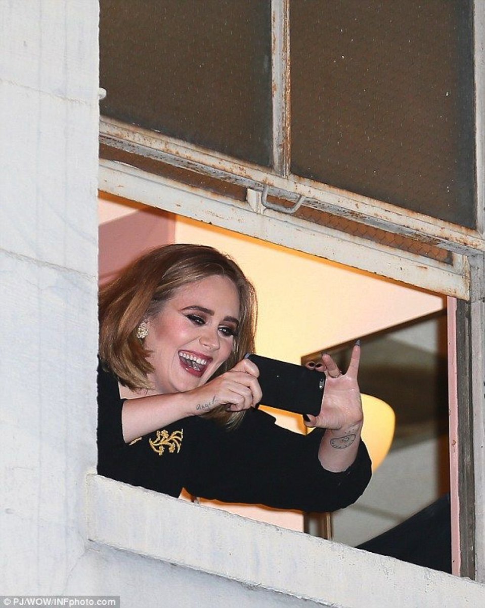 memes_adele's tweet image. 