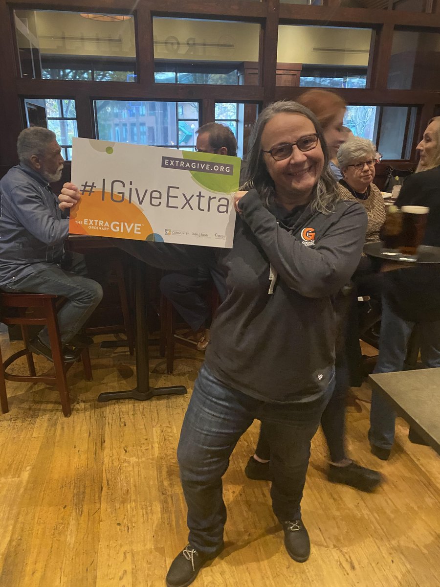 LongsPkAmphFnd's tweet photo. We are still ELATED about Friday's Extraordinary Give. We set a goal for $16,000 and our community came through - not only getting us to $16,000 but taking us over the top! There are not enough thanks for your continued support. WE LOVE OUR COMMUNITY! #ExtraGive #GiveExtra https://t.co/1fbVjIfbap