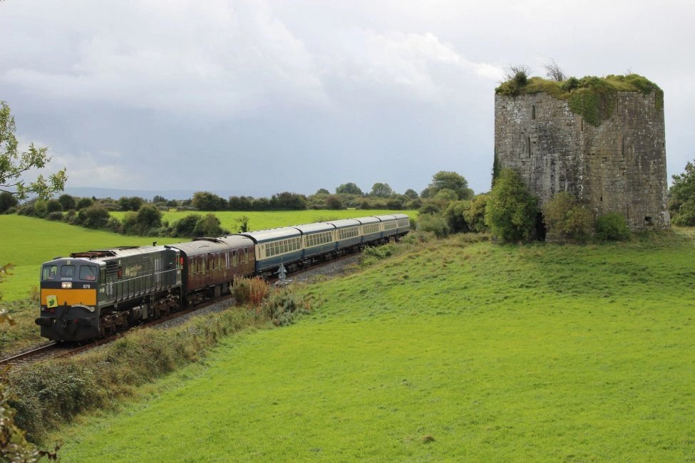 railtours's tweet photo. 🎉BLACK FRIDAY OFFER🎉
Due to an incoming price increase across tours for 2022, between now and November 30th '21 we're offering you the chance to secure your place at 2021 rates!
Don't miss out!🤑
You're spoilt for choice on tours all over Ireland at https://t.co/j8g7EXMGqr 🚞 https://t.co/h5ilj3u9Xe