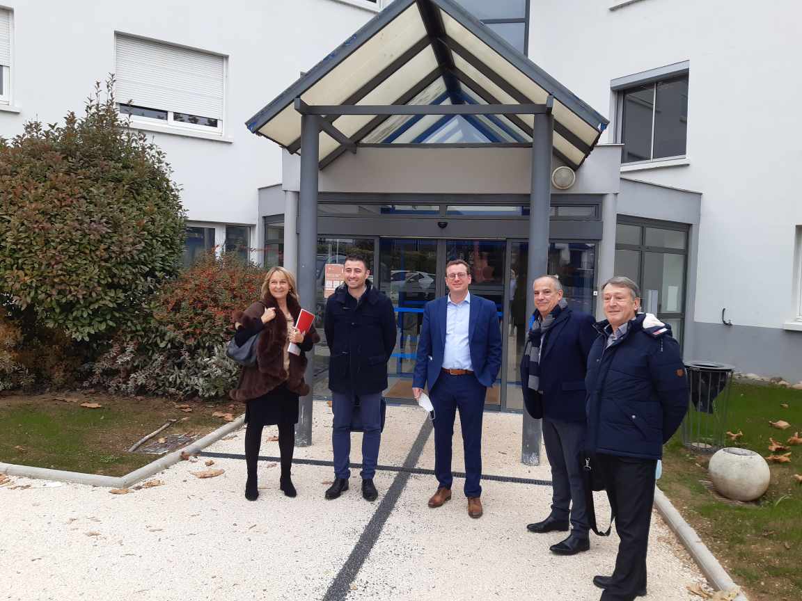 Mutualité Française Nouvelle-Aquitaine (@mutnaquitaine) on Twitter photo #Brive-la-Gaillarde : lors de la visite de la clinique mutualiste St Germain, <a href="/fmeunier19/">Frédérique Meunier</a>, députée de Corrèze a évoqué les sujets d'actualité en santé avec <a href="/BertrandDupouy/">Bertrand Dupouy</a>, président de <a href="/MutNaquitaine/">Mutualité Française Nouvelle-Aquitaine</a>, <a href="/JeanJAYAT/">Jean-Louis JAYAT</a>, vice-président @MutLimousine, R. Raynaud et J. Lagneau #Brive-la-Gaillarde : lors de la visite de la clinique mutualiste St Germain, <a href="/fmeunier19/">Frédérique Meunier</a>, députée de Corrèze a évoqué les sujets d'actualité en santé avec <a href="/BertrandDupouy/">Bertrand Dupouy</a>, président de <a href="/MutNaquitaine/">Mutualité Française Nouvelle-Aquitaine</a>, <a href="/JeanJAYAT/">Jean-Louis JAYAT</a>, vice-président @MutLimousine, R. Raynaud et J. Lagneau