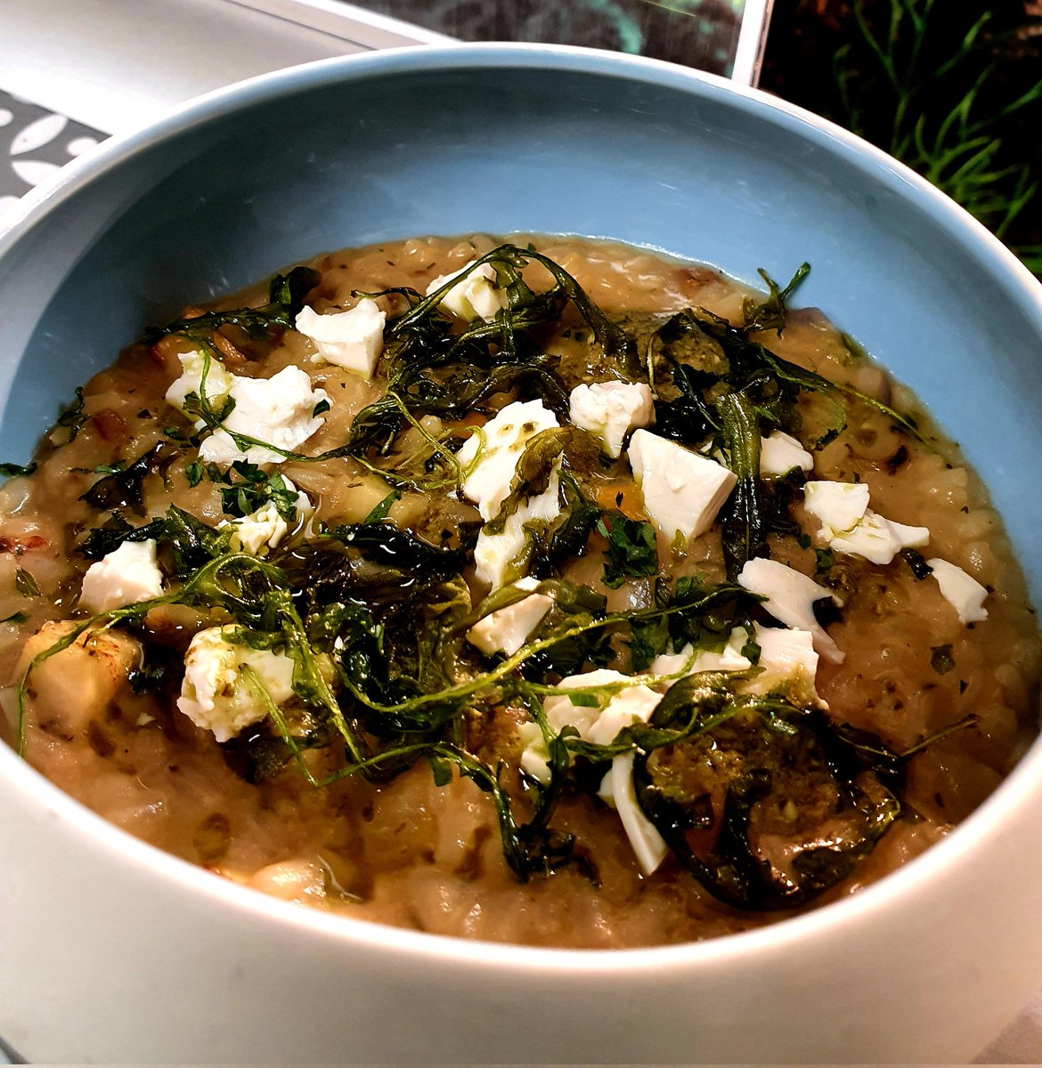 stephenbenn46's tweet image. Fantastic wee dinner the other night on the #borrdrilling P5. Celebrating sustainability and the fine products available to us offshore on reaching Climate Net Zero targets #commitment #thericehouseproject @RonnieKelman1 @BerrymanMoira @Grahamsinger11 @Shadey_B