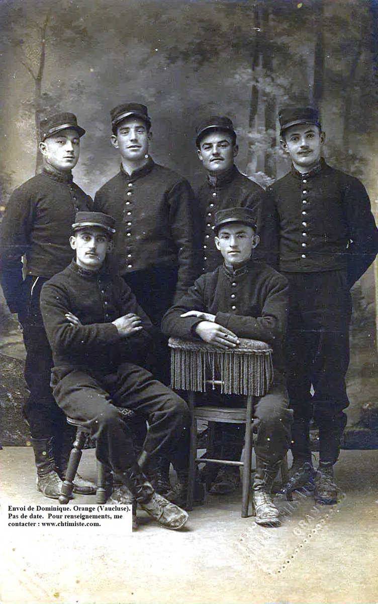 Le_Chtimiste's tweet photo. 6 soldats de la 32ème compagnie, 3ème section - Photo prise à Orange (Vaucluse) - Le soldat Victor OLIVE se trouve sur la photo, mais où ? https://t.co/KpJrRbsZFF #158eRI https://t.co/vCjIuUhIqb