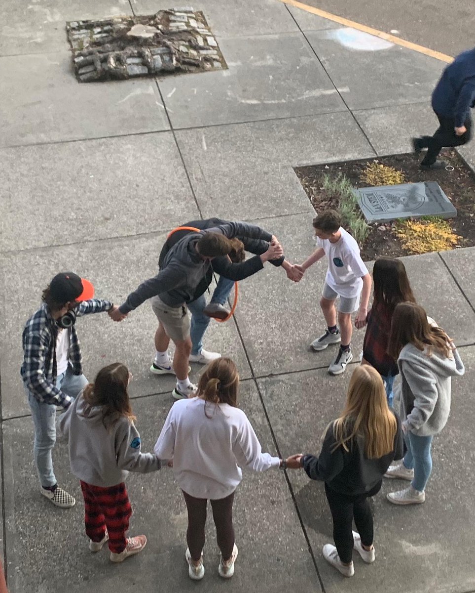 🍁Friendsgiving🍁 Thank you so much to every who came to join us for our first Friendsgiving! A special thank you to everyone who showed off their cooking skills and brought food! What’s your favorite Thanksgiving dish?