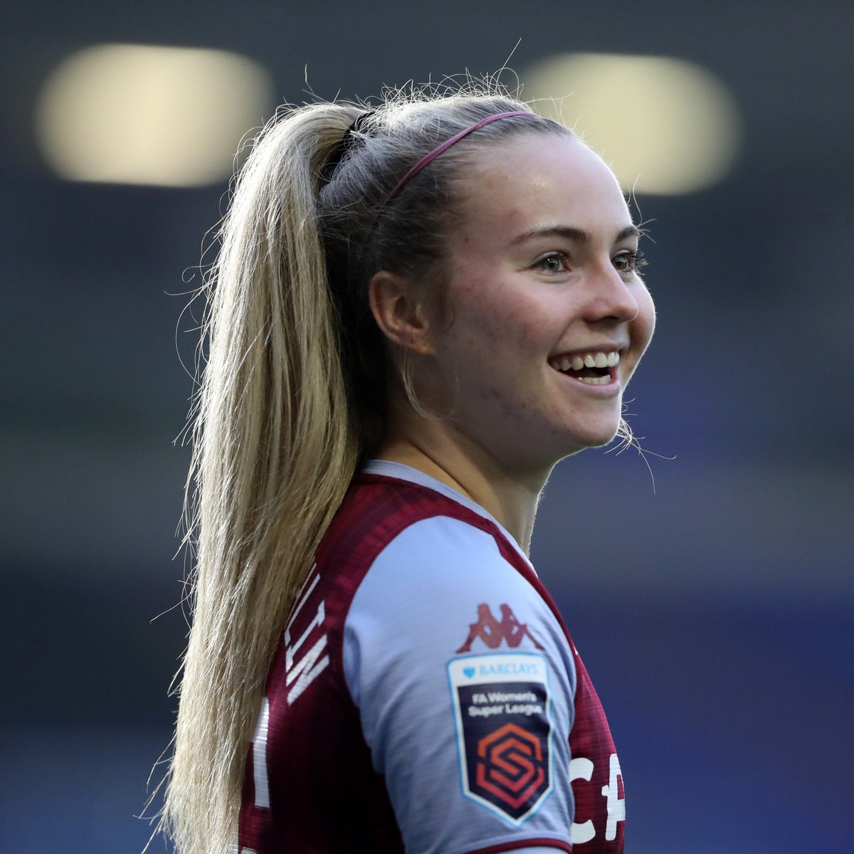 AVWFCOfficial's tweet photo. England have named Olivia McLoughlin in their Professional Development Phase squad for upcoming games against Norway and the Netherlands! 🏴󠁧󠁢󠁥󠁮󠁧󠁿 https://t.co/r0yPu4fdI3