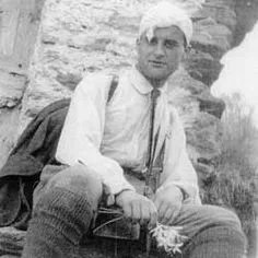 FrassatiUSA's tweet photo. "For the one who believes, the controversies of life are not an object of depression, but serve to correct us and to energetically call us back to follow the way perhaps momentarily abandoned." 

-Blessed Pier Giorgio Frassati https://t.co/ry2MzaWd0B