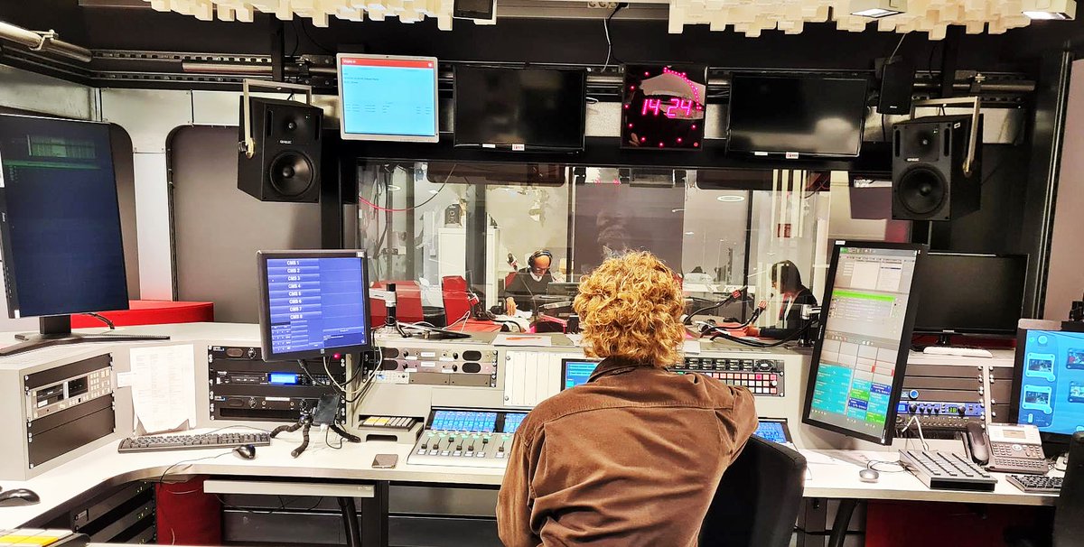 Rencontre de nos utilisateurs <a href="/France_MM/">France Médias Monde</a> avec <a href="/DAVID_Systems/">DAVID Systems</a>. Échanges super constructifs sur les évolutions et les améliorations possibles. Merci à tous ! Vivement les prochaines étapes 👍📻🎙️ #workingtogether #OneTeam #Audio #Radio