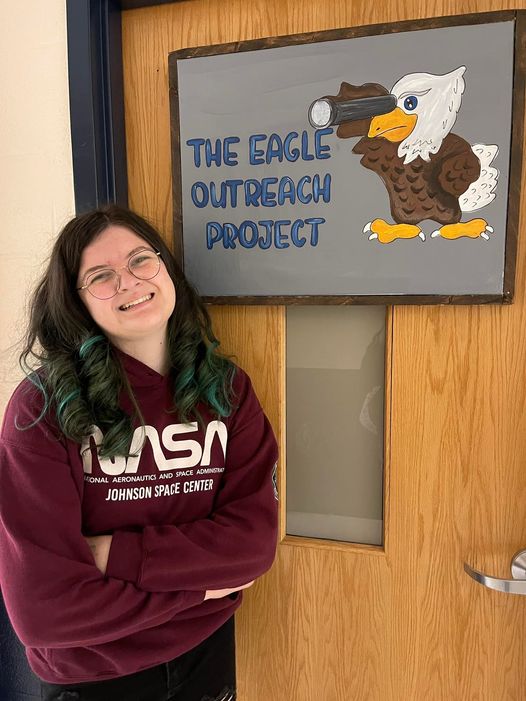 INDelementary (@indelementary) on Twitter photo Katie the organizer of the Eagle Outreach program at Independence smiles proudly next to her new sign. Do you want to help us organize 150 BLESSING bags for the homeless this holiday season? 
Sign up genius: m.signupgenius.com...
Amazon wish list: amazon.com/hz/wishlist/ls…... Katie the organizer of the Eagle Outreach program at Independence smiles proudly next to her new sign. Do you want to help us organize 150 BLESSING bags for the homeless this holiday season? 
Sign up genius: m.signupgenius.com...
Amazon wish list: amazon.com/hz/wishlist/ls…...