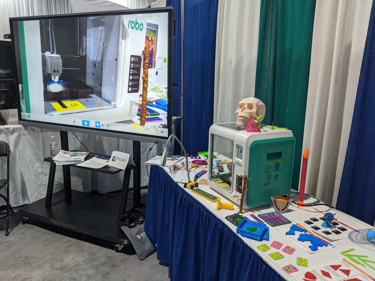 Check out what we're making at #NYSCATE with our award-winning @ROBO3D #3Dprinters! What can we make for you? Drop by booths 516&518! #NYSCATE2021 #NYSCATE21 #STEM #STEMeducation #STEAMeducation #STEMlearning #edtech #edutwitter #Boxlight @boxlightinc