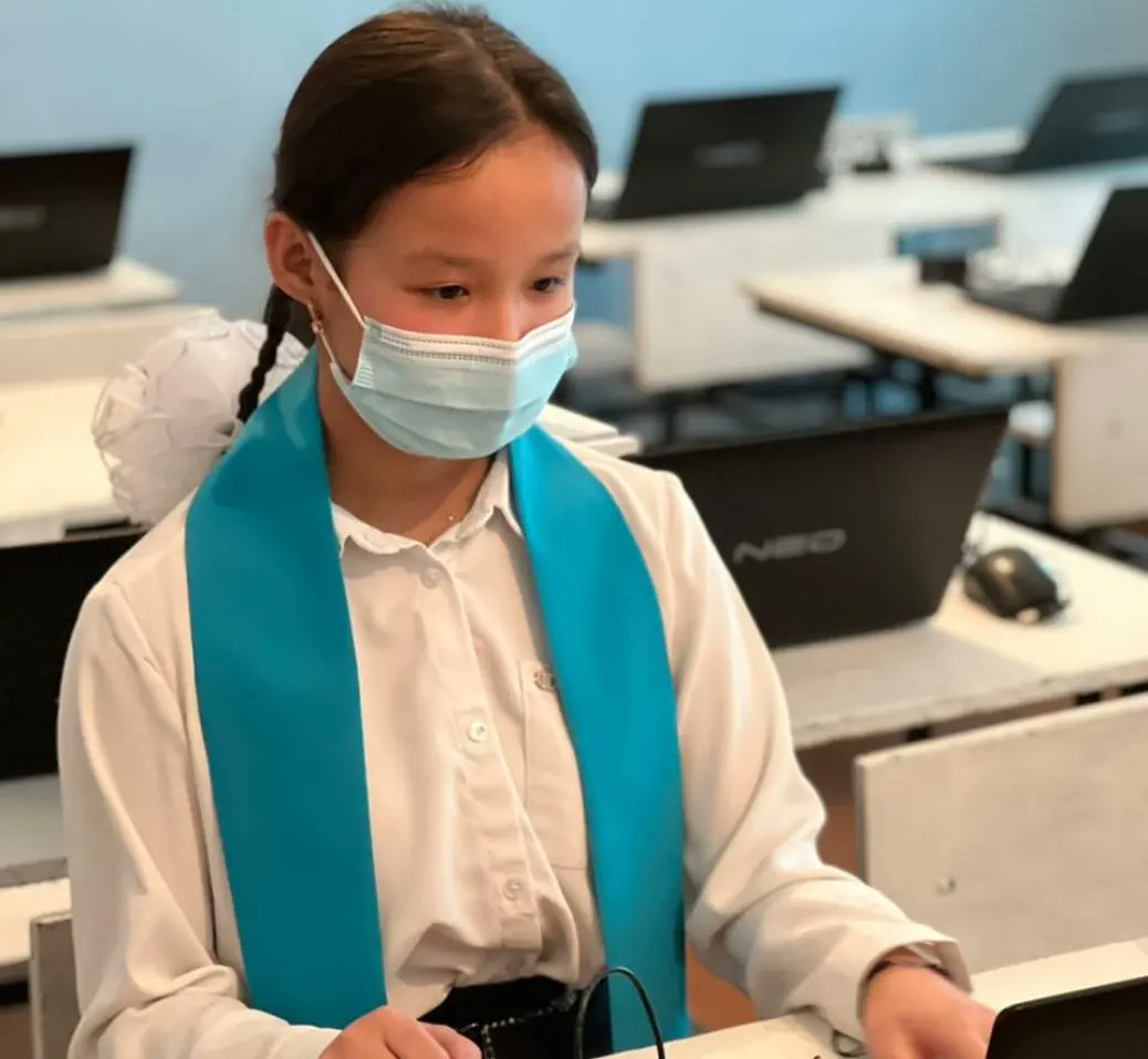 Inspired by bright children of Turkestan region. @Gigaconnect brings internet and new knowledge to rural schools.  <a href="/UNICEFinnovate/">UNICEF Innovation</a>