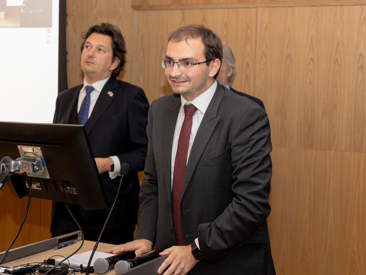GallagherRe_'s tweet photo. We are proud to announce that Crescenzo Petrone, head of Model Research &amp; Evaluation team at Willis Re International and also leads our Italy catastrophe analytics, has been awarded the 2021 Talented Young Italians Award from @ItalianChamUK &amp; @ItalyinUK. https://t.co/jykJUeuLbq https://t.co/svVhRR4Jtm