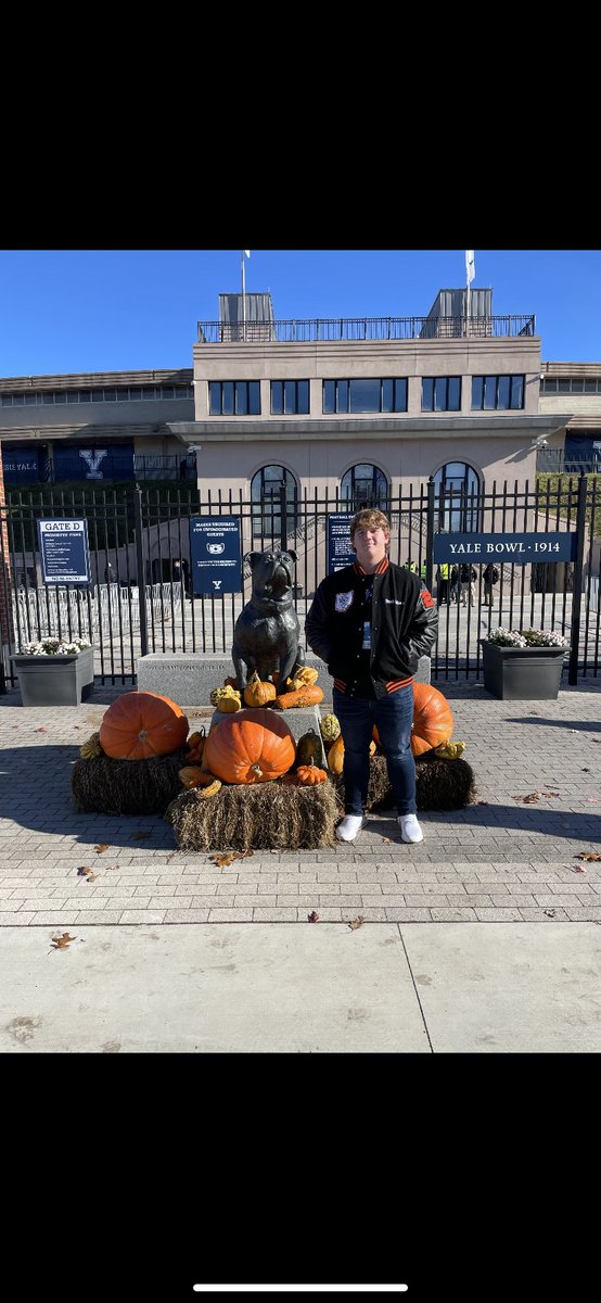 Had a great visit to <a href="/yalefootball/">Yale Football</a> this weekend. Great game day atmosphere. Thanks for the opportunity and invite. <a href="/CoachJPell/">Jake Pelletier</a> <a href="/CoachRenoYale/">Tony Reno</a>