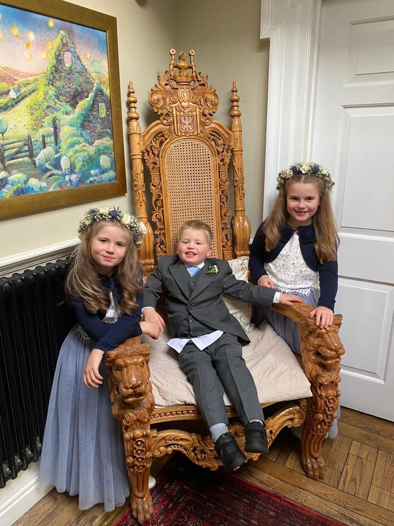 Hannah Travers (@hannahctravers) on Twitter photo For every female medic who has been told you can’t have it all… YES YOU CAN, it’s not always easy, it’s hard work but it’s doable! Today I am FRCS positive! I am a Mum of 3, wife, sister, daughter, friend,<a href="/RouleauxClub/">Rouleaux Club</a> president! I am so proud! 🍾 For every female medic who has been told you can’t have it all… YES YOU CAN, it’s not always easy, it’s hard work but it’s doable! Today I am FRCS positive! I am a Mum of 3, wife, sister, daughter, friend,<a href="/RouleauxClub/">Rouleaux Club</a> president! I am so proud! 🍾