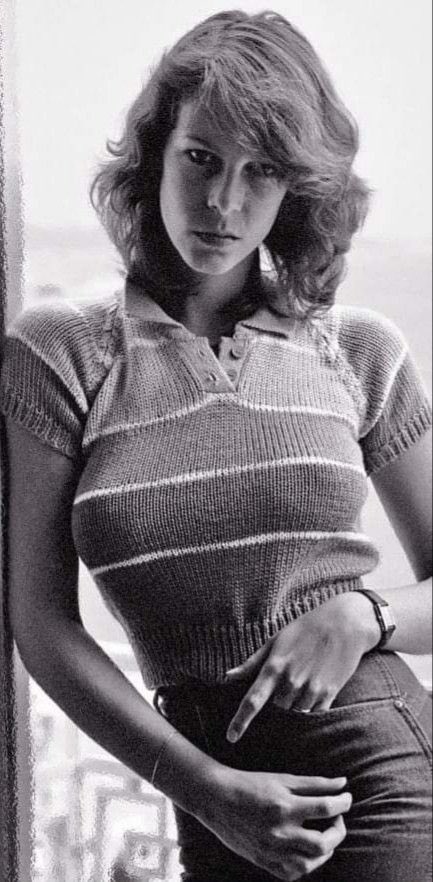 Happy 63rd birthday to the incredible Jamie Lee Curtis, who was born on this day in 1958. 