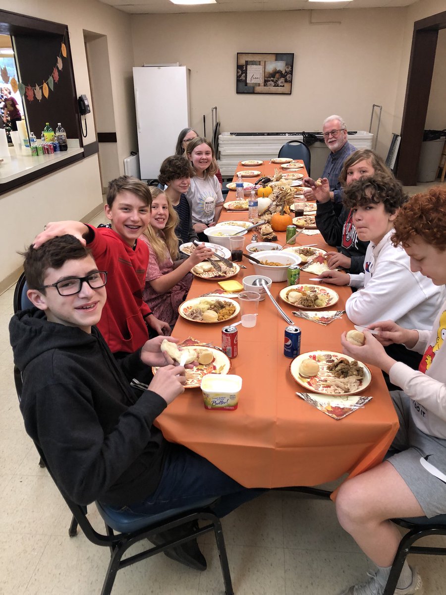 FCCStow's tweet photo. It was a happy “Thanks-Blessings” lunch for the #youthgroup! Many hands make light work along with a tasty meal! (Not to mention a few cooking &amp; baking lessons learned!) And our #windbagpreacher didn’t let the turkey get dried out with an “overdone” sermon! #HappyThanksgiving https://t.co/gw1LI5eaux