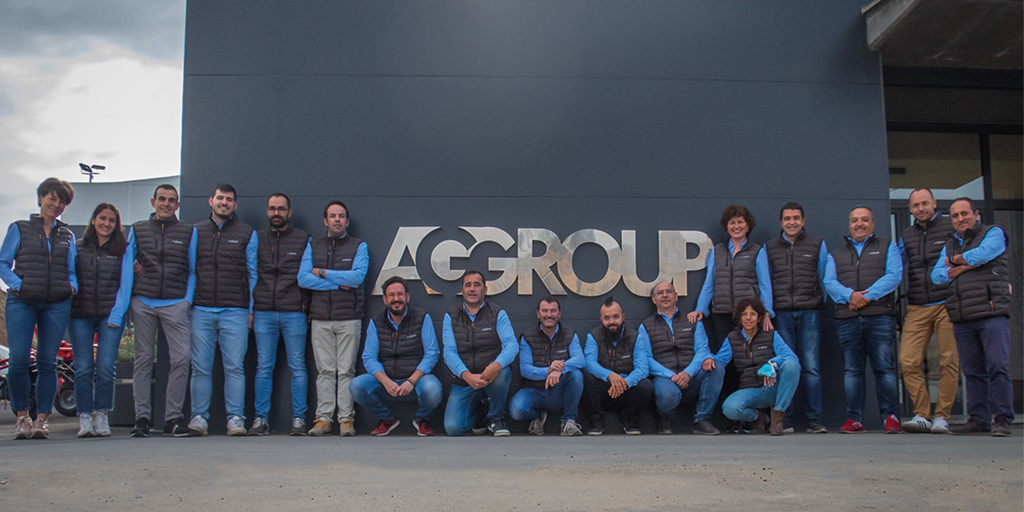 AGGROUPESPANA's tweet photo. No somos un equipo porque trabajamos juntos, somos un equipo porque tenemos un mismo objetivo, dar lo mejor de nosotros en nuestro trabajo 👉@AGGROUPESPANA un gran equipo.
.
.
#agricultura
#ganaderia
#creamoshorizontes https://t.co/yKyyxYxDsh