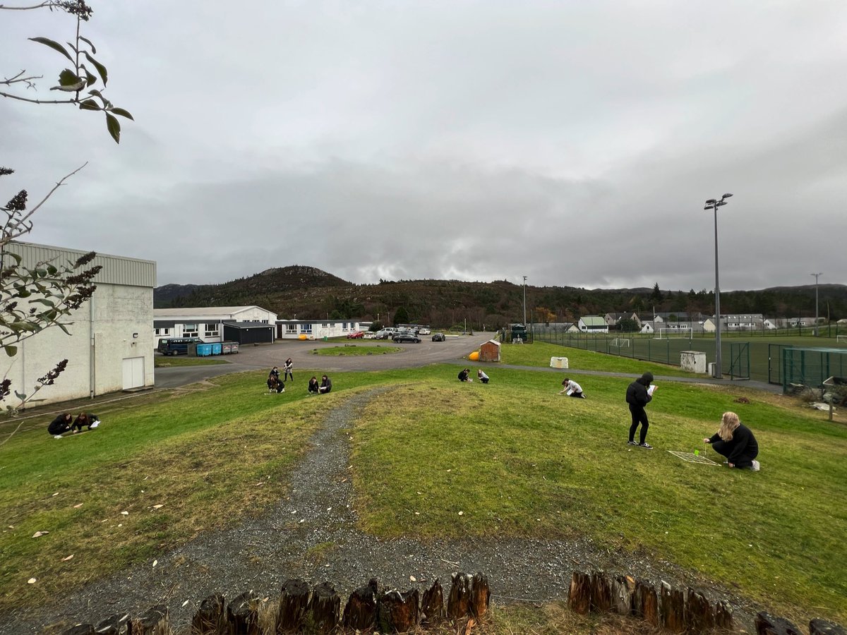 mrmcgrath12's tweet image. When you change the course order and go sampling in winter! Good work! #environmentalsampling #national5biology #lifeonearth