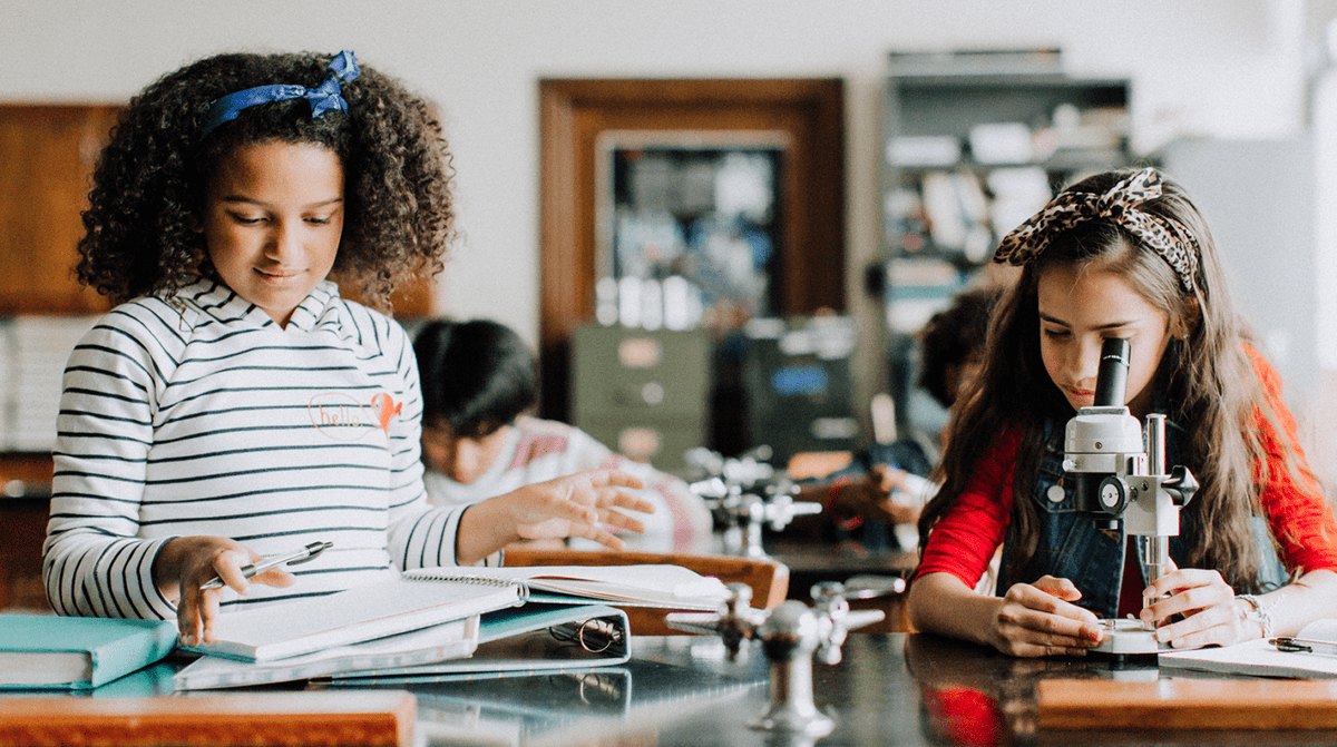 SRiley_HMH's tweet photo. How can you build SEL skills in the science classroom? This blog post explores using productive discourse to build community. https://t.co/SY5J2jtjbD #NYCschools https://t.co/7UqVsQaBGE