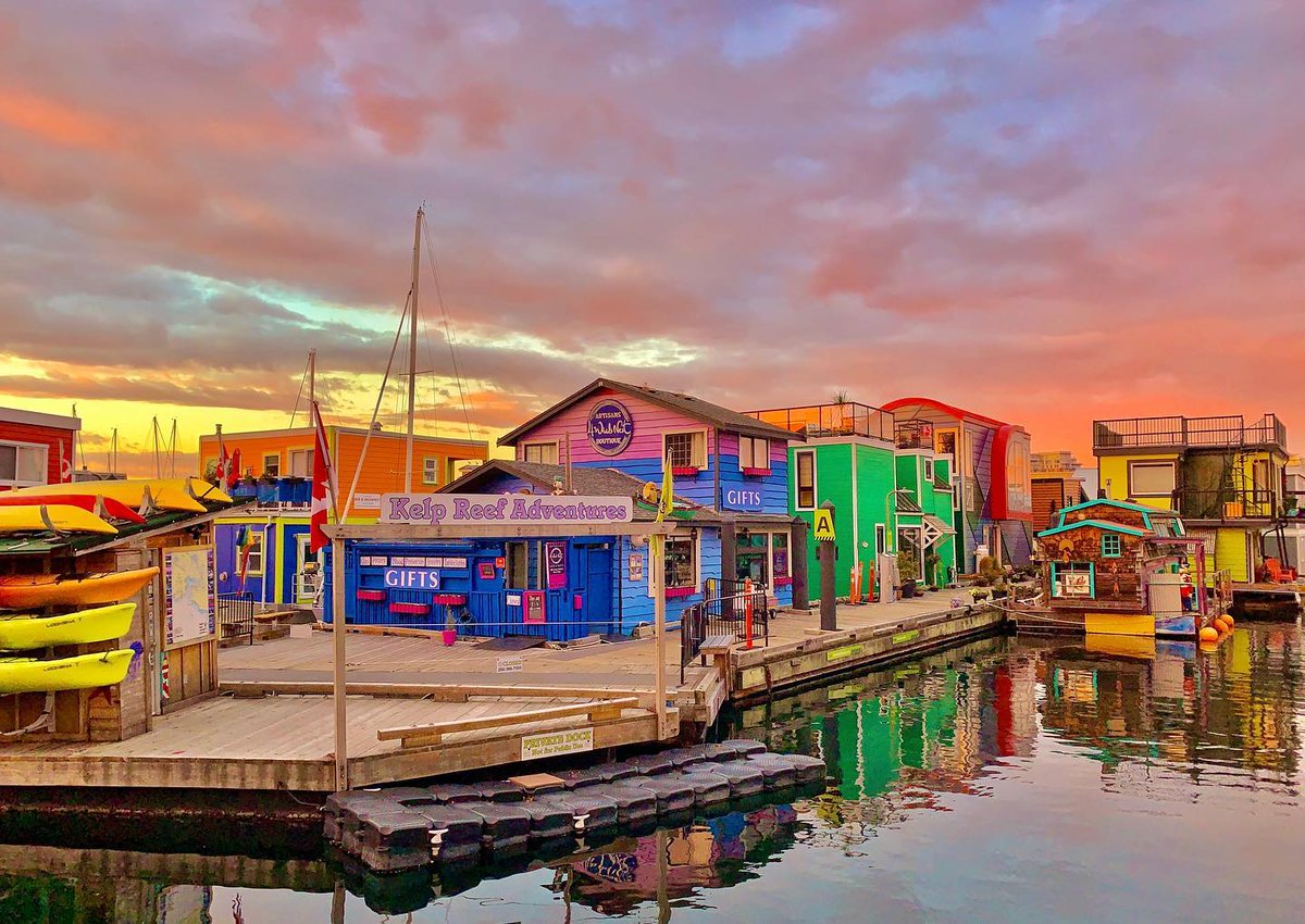 📍Victoria
One of the most unique neighborhoods on the West Coast, Fisherman’s Wharf is a funky flotilla of fantastic dining, fabulous shopping, and friendly locals who welcome the world to the boardwalk streets of their community.
___

📸: betterwithadventure (Instagram)