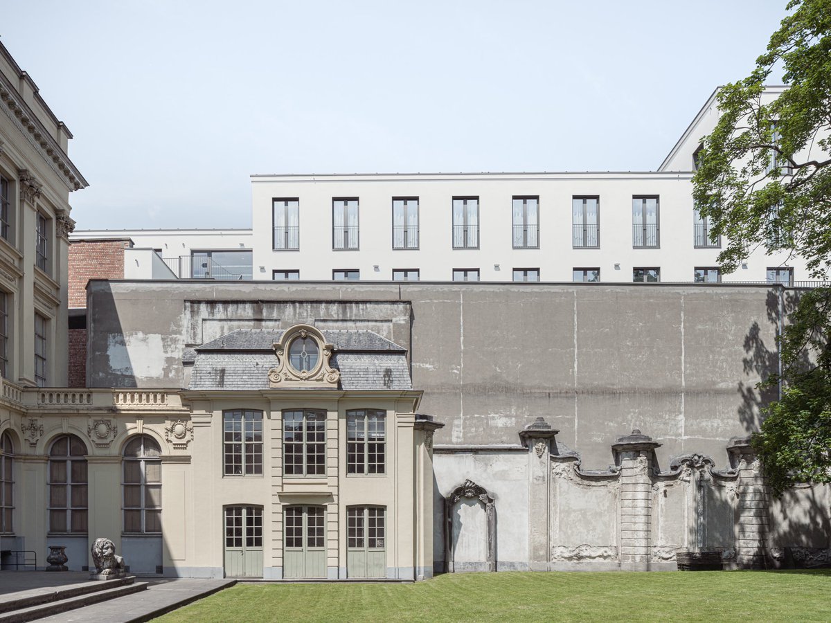 RES AWARDS | NOMINEES 2021 🏆

The last nominee in the category of Commercial Development. 

And that is Shopping Center &amp; City Campus, Hotel in Ghent. Congrats 🎉
#realestate #immobilier #vastgoed #RESawards