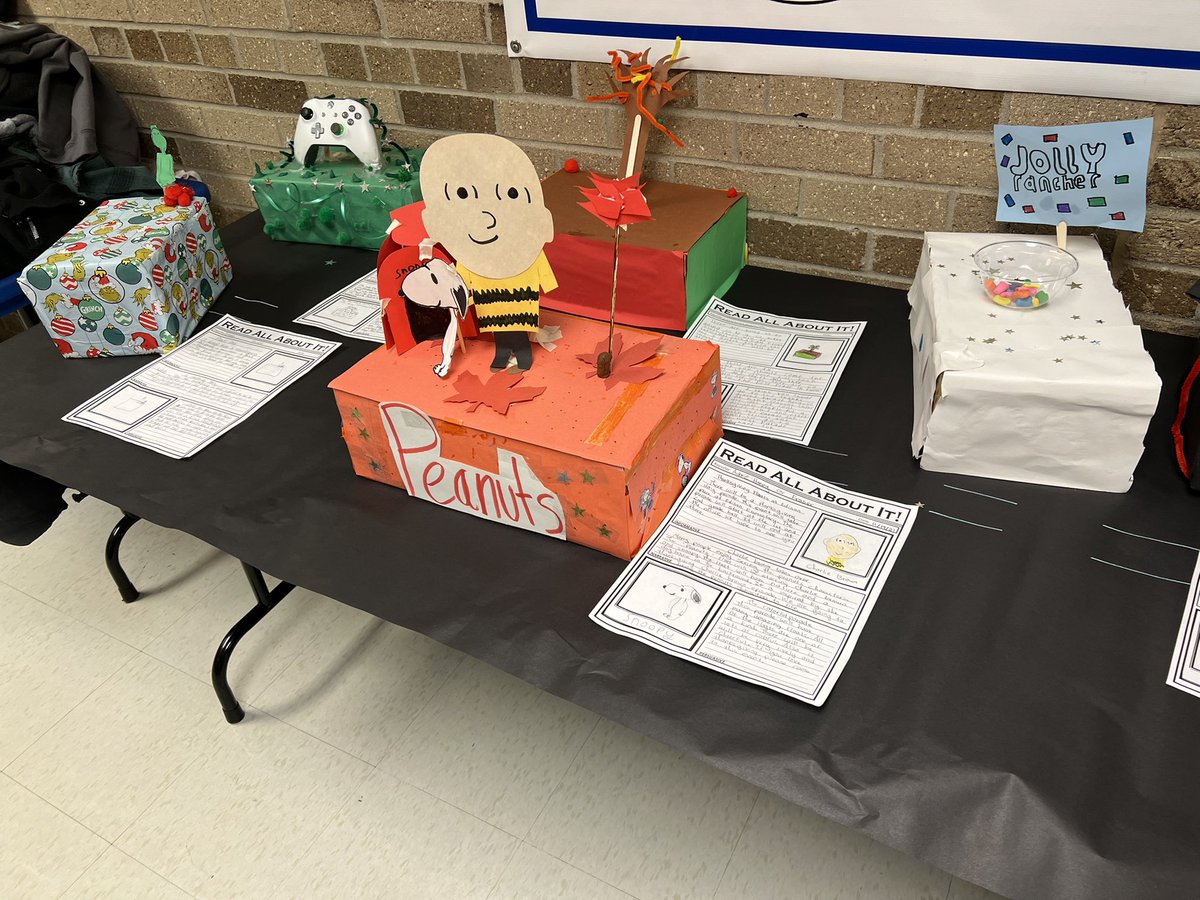 edisongrade6's tweet photo. The Edison 6th Grade Thanksgiving Parade is in route! Great job collaborating and creating, 6th graders! #edisonshines @FraserSchools #fraserfamily https://t.co/zPJssBGVSc