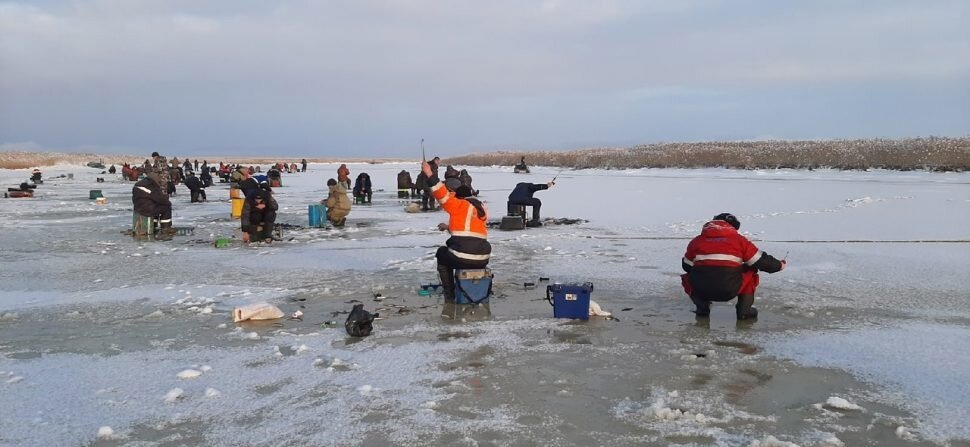 Соната тур рыбалка на севере главная архангельск. Северодвинск рыбаки. Водоёмы Северодвинска. Северодвинские рыбаки шокированы. Ягорка Северодвинск рыбалка.
