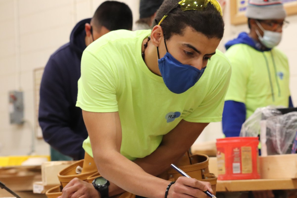 PALaborIndustry's tweet image. Thanks to everyone who made #NAW2021 a huge success! We love showcasing #AppreticeshipsInPA and can’t wait until next year!

Here are the some of the best moments from the week ⬇️