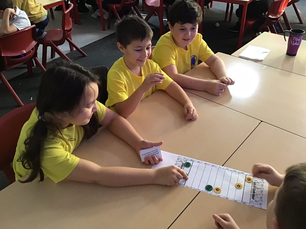 maryvalebham's tweet image. Year 3 have been learning about the Sacrament of Reconciliation by playing a board game to check their understanding 
#greatknowledge #maryvalefamily