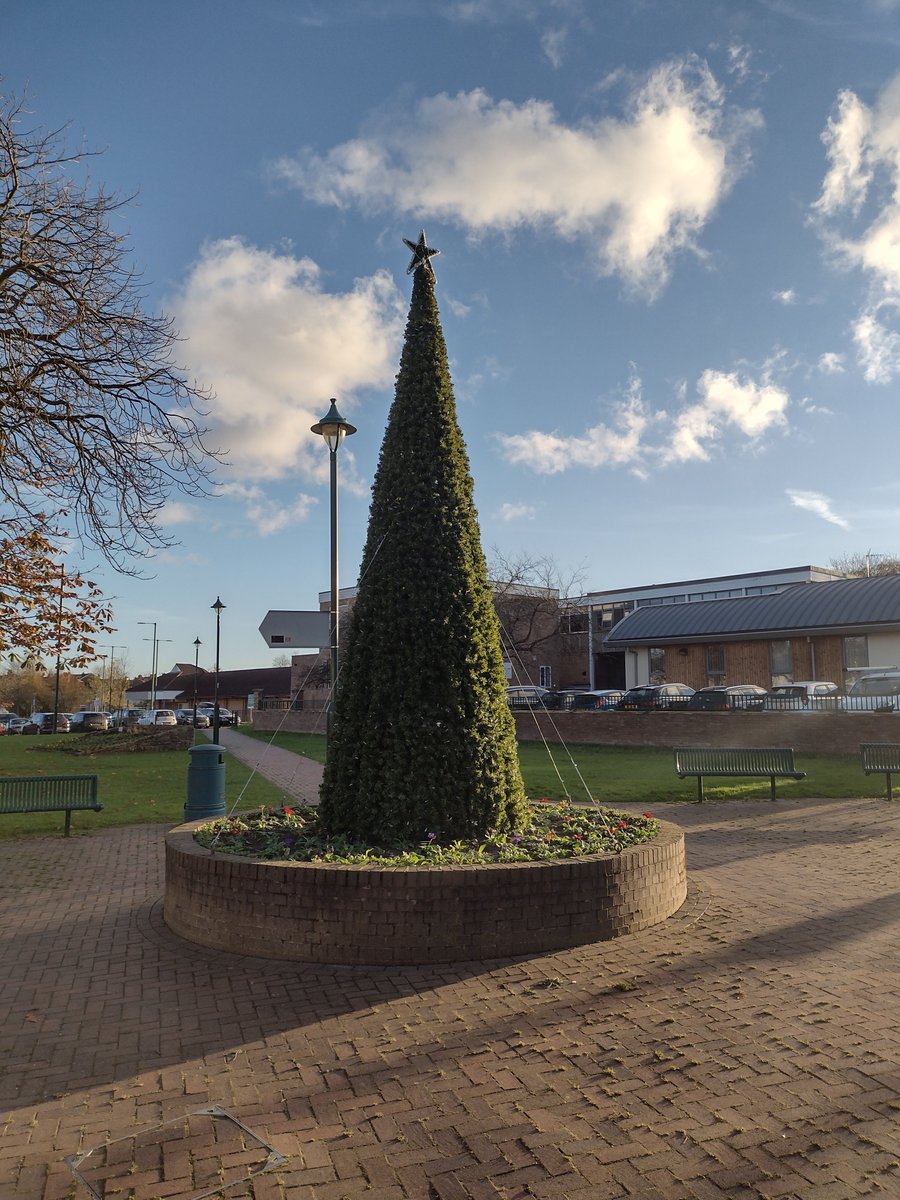 We can't keep it under wraps any longer - our new Christmas Tree has been installed! Join us on Wednesday (24th) when we switch the lights on! <a href="/DeesideDotCom/">DEESIDE.com</a> <a href="/leaderlive/">LeaderLive</a> <a href="/northwaleslive/">North Wales Live</a> <a href="/ITVWales/">ITV Wales News</a> <a href="/BBCWalesNews/">BBC Wales News</a>
