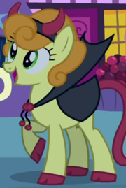 CharacterMlp's tweet photo. Golden Harvest!

#MLP #MLPFiM #mylittlepony https://t.co/Jg7xftBKIS