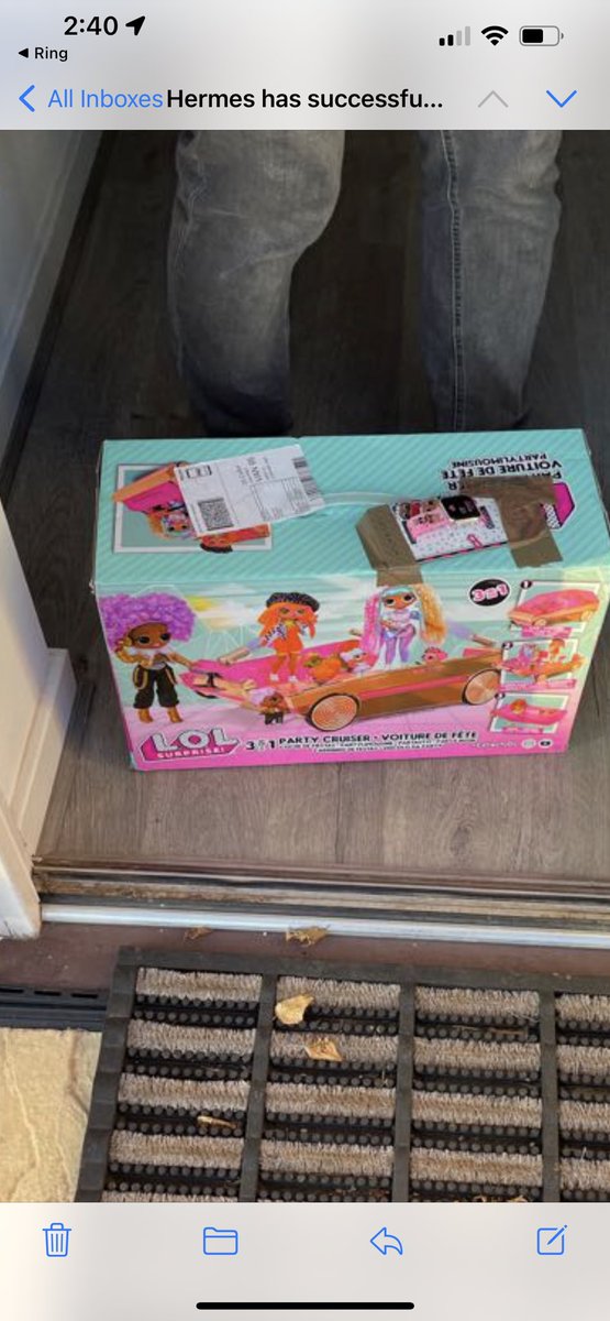 NOVAIVLOUISE's tweet photo. Wow @AskSmythsToys. Not entirely sure why my little girls presents arrived taped to each other. Watch is scratched and box is ruined for all the tape and label!! Also the surprise was ruined too 🙈😂 https://t.co/XiDsVRr9Zu