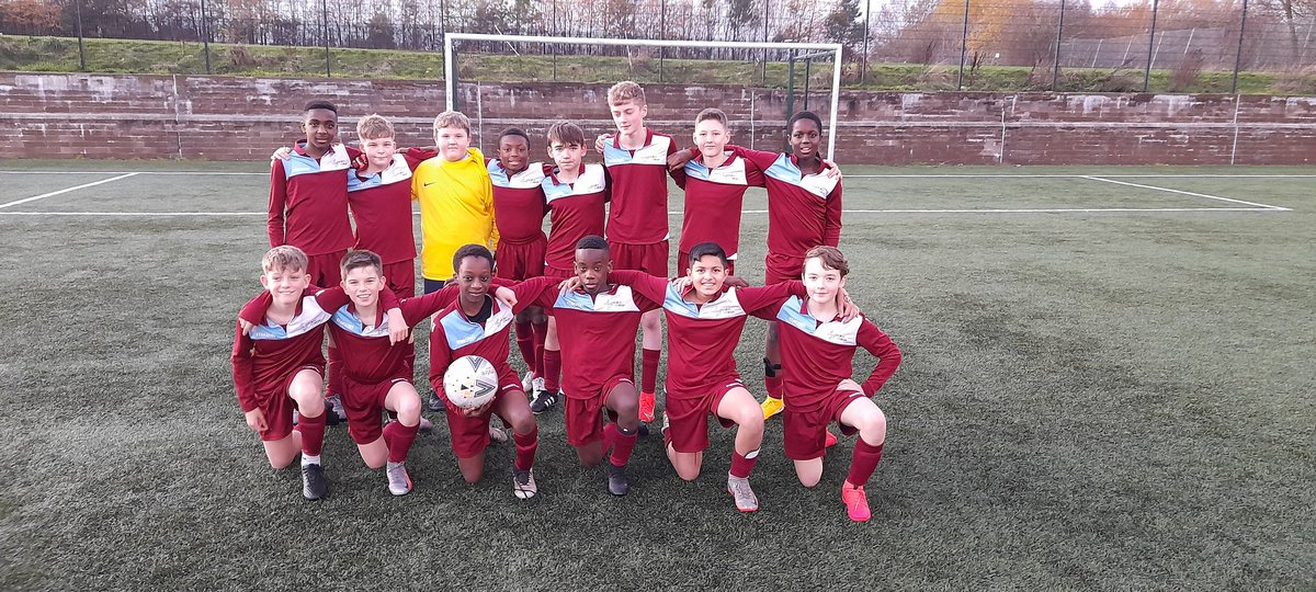 HCScot_PE's tweet photo. Football Success
Well done to this squad of boys who defeated Hamilton Grammar 4-3 on Thursday in an epic match. The boys were 3-2 down with five minutes to go but two late goals from Daniel (Transitus) gave Hamilton College a dramatic win. https://t.co/tyASKnDaha