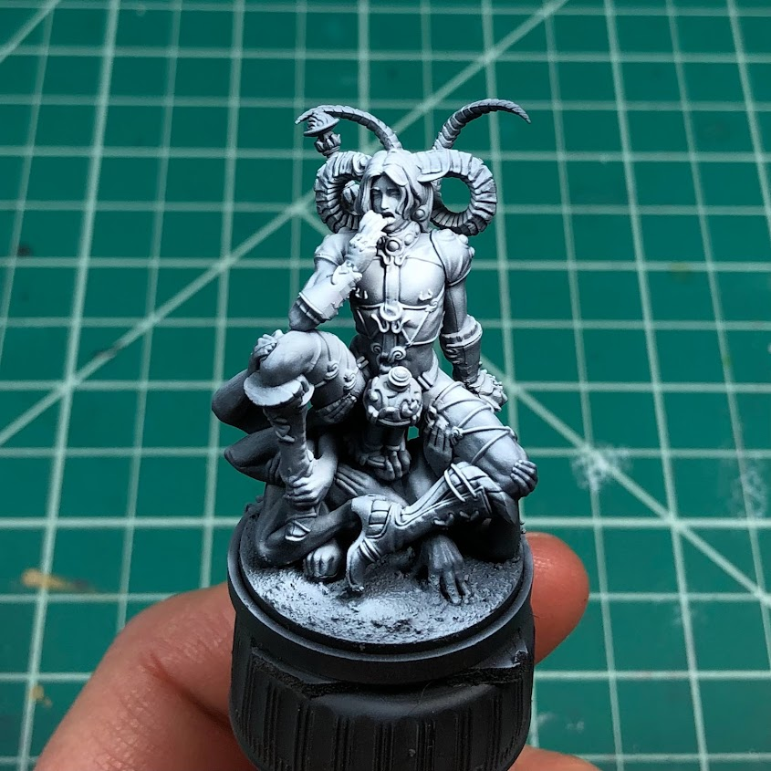 tex_red's tweet photo. Started the Pinup Nightmare Ram. Was laying down the skin tone and pulled out the airbrush because there was just so much of it. Will clean it up after all the strappy bits finished.

#kingdomdeathmonster #kingdomdeath #miniaturepainting #miniatures #pinup #wip #truewip https://t.co/vkmLS3HFcW