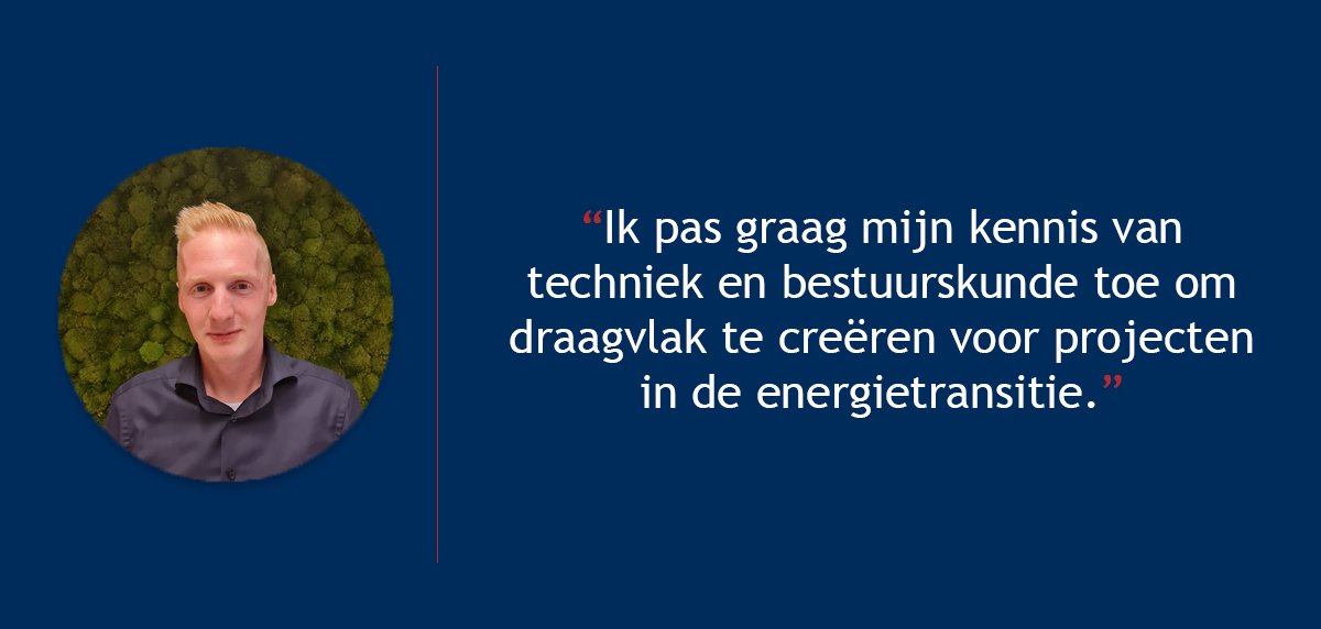 PublyonSOM's tweet photo. Afgelopen week hebben wij met veel plezier Edwar Holvast welkom geheten bij Dr2 SOM. Edwar heeft de studies chemische technologie en bestuurskunde afgerond. Hij zal als junior omgevingsmanager zijn kennis op beide gebieden inzetten om draagvlak voor de energietransitie te creëren https://t.co/QyJncj6anu