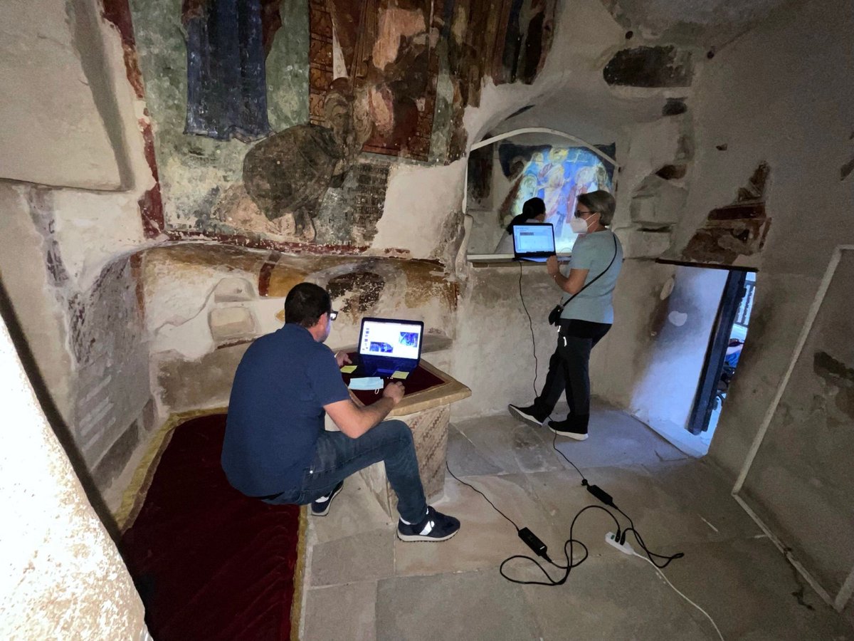 EHEM_project's tweet photo. 👋Team @unitusviterbo &amp; @UnivRoma3 joins @CYENSCoE in the study of the wall paintings and the reconstruction of the church of St. Neophytos in #Cyprus.

🔎 #Spectroscopy and Hypercolorimetric Multispectral Imaging were used to obtain images and colorimetric data for a #3Dmodel! https://t.co/ykt5Yofn3j