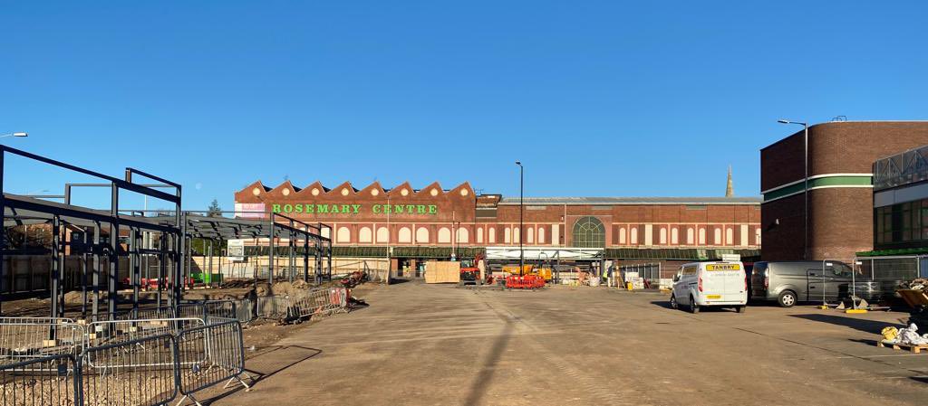 ARBAGroup's tweet image. Beautiful clear skies. Bright sunshine.

And fantastic to see the steelwork up on our site at Stockwell Gateway, #Mansfield. 

This is the first phase, with @Dominos_UK, @timhortonsuk, and @tacobelluk restaurants coming soon.