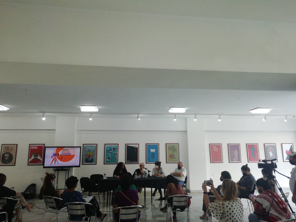 Taniade51582126's tweet photo. Ahora en la conferencia d prensa x la Muestra de mujeres realizadoras. Lanzamiento d la Convocatoria de cortometrajes por una vida libre de violencias hacia las mujeres y las niñas en Cuba. #ICAIC #CubaEsCultura #CubaVive https://t.co/igDhu3rvFp