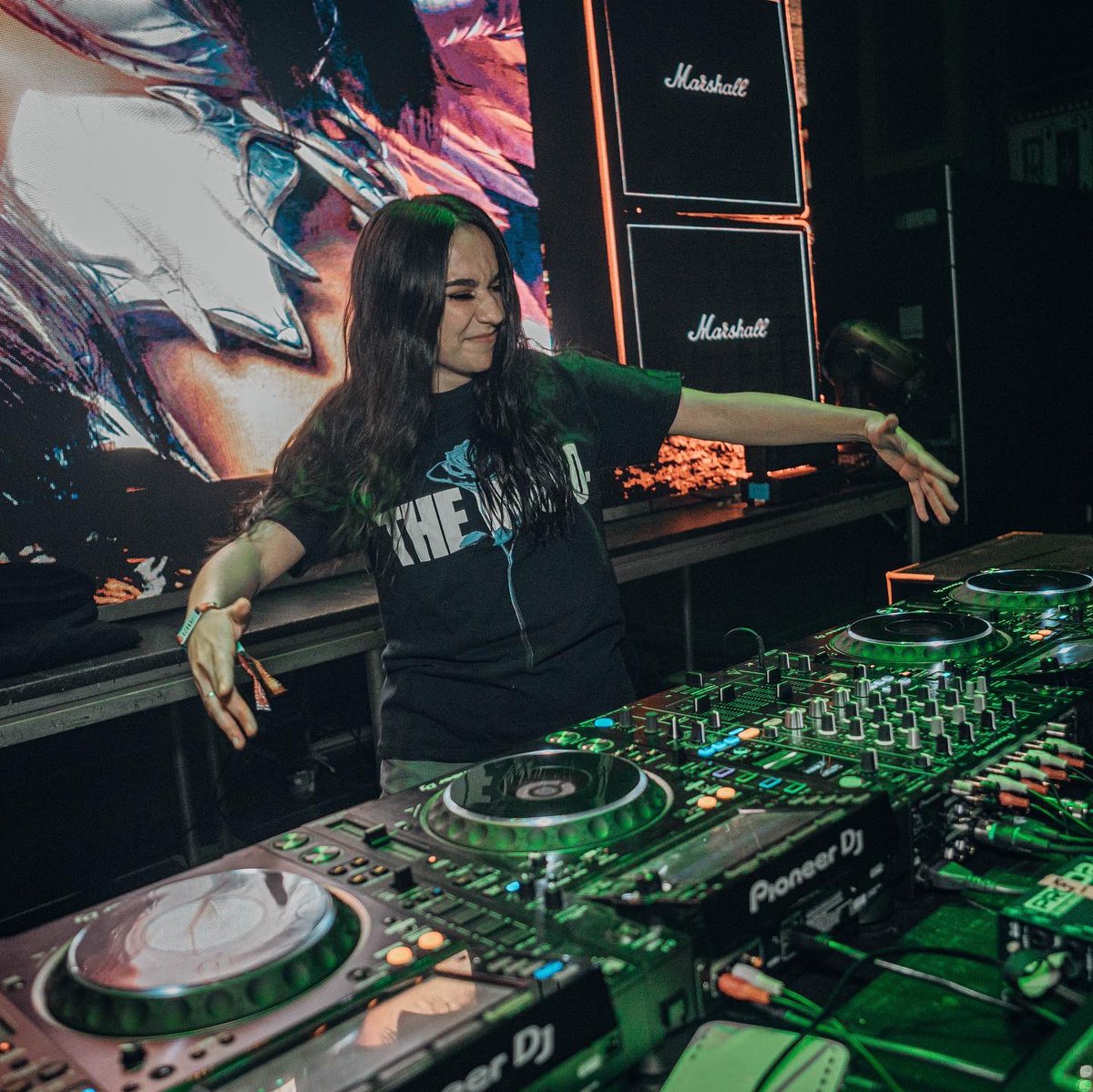 noneothervisual's tweet image. Saturday for @layzdubz #noneothervisuals