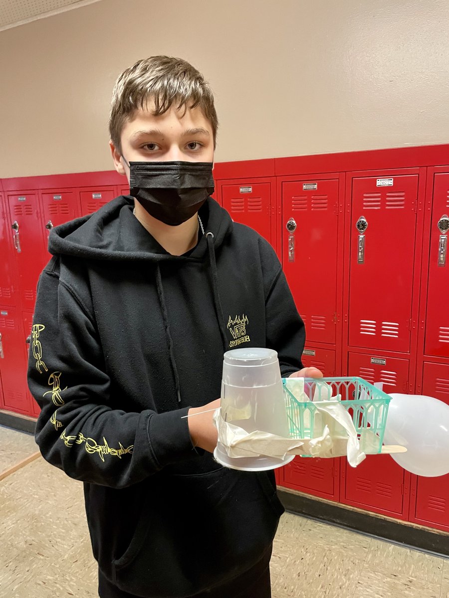 FMSCavaliers's tweet photo. SHOUT OUT to our Science Teachers.  7th period selective class 3D printing with 6th graders, Battlebots in 7th grade and Coding in 8th grade. https://t.co/smTfz5CHQG