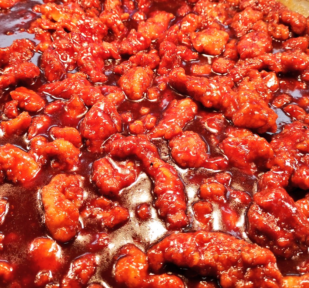 Some of the food from over the weekend <a href="/HabsAdamsGS/">Haberdashers' Adams</a> for the @HA_SnrBoardingHouse #southernfriedchickenburgers #crispychickeninthaisauce went down a treat with the students and staff. @Academy_Food_UK @ServestFoodCo <a href="/AtalianServest/">AtalianServest</a>