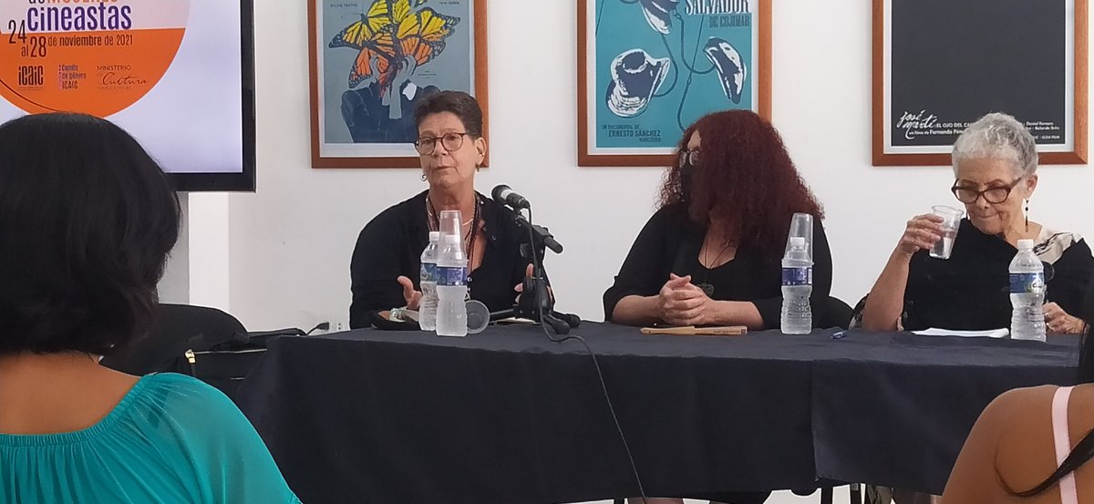 La especialista de la cinemateca de Cuba <a href="/CinematecaCuba/">Cinemateca de Cuba</a> y miembro del Comité de Género del #ICAIC, SARA VEGA, nos comenta sobre las exposiciones de carteles cinematográficos dentro de la #MuestraDeMujeresCineastas

#CubaVive #CubaEsCultura #CineCubano